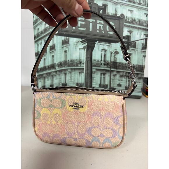 Coach CDC38 Nolita 19 In Rainbow Signature Canvas IN Sand Multi - Picture 7 of 9